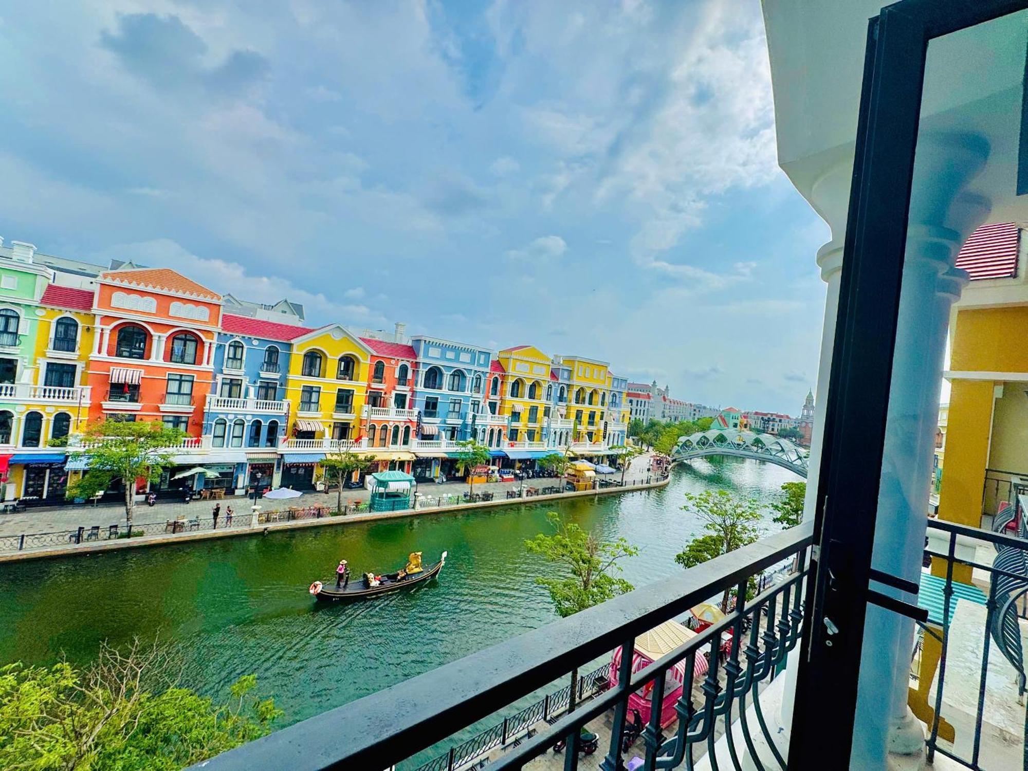 Mila Homestay Grand World Phu Quoc Exteriör bild
